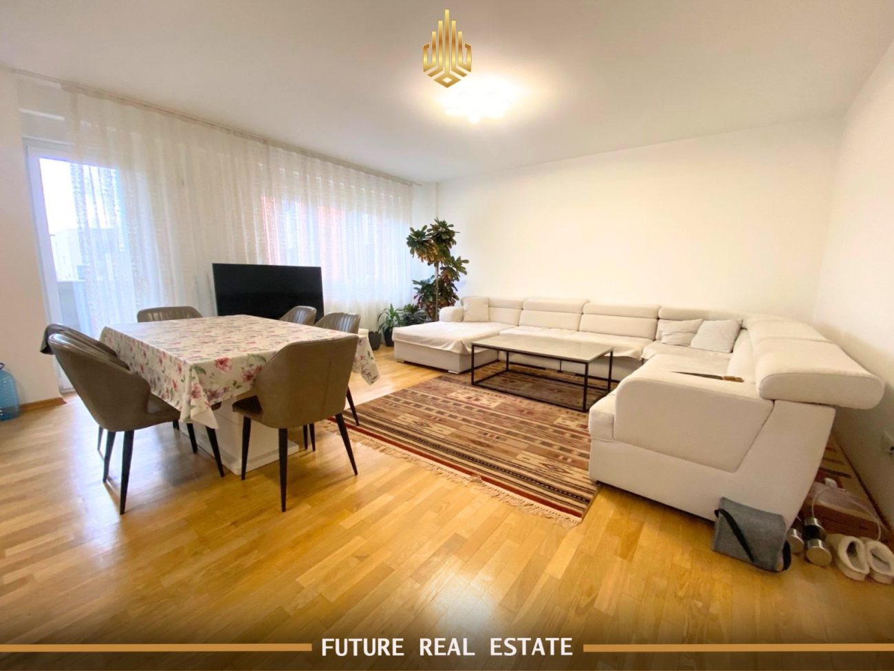 Appartamento in affitto – 3 camere da letto – Prishtinë – Quartiere dell’ospedale, via “Muharrem Fejza” (#{i+2})