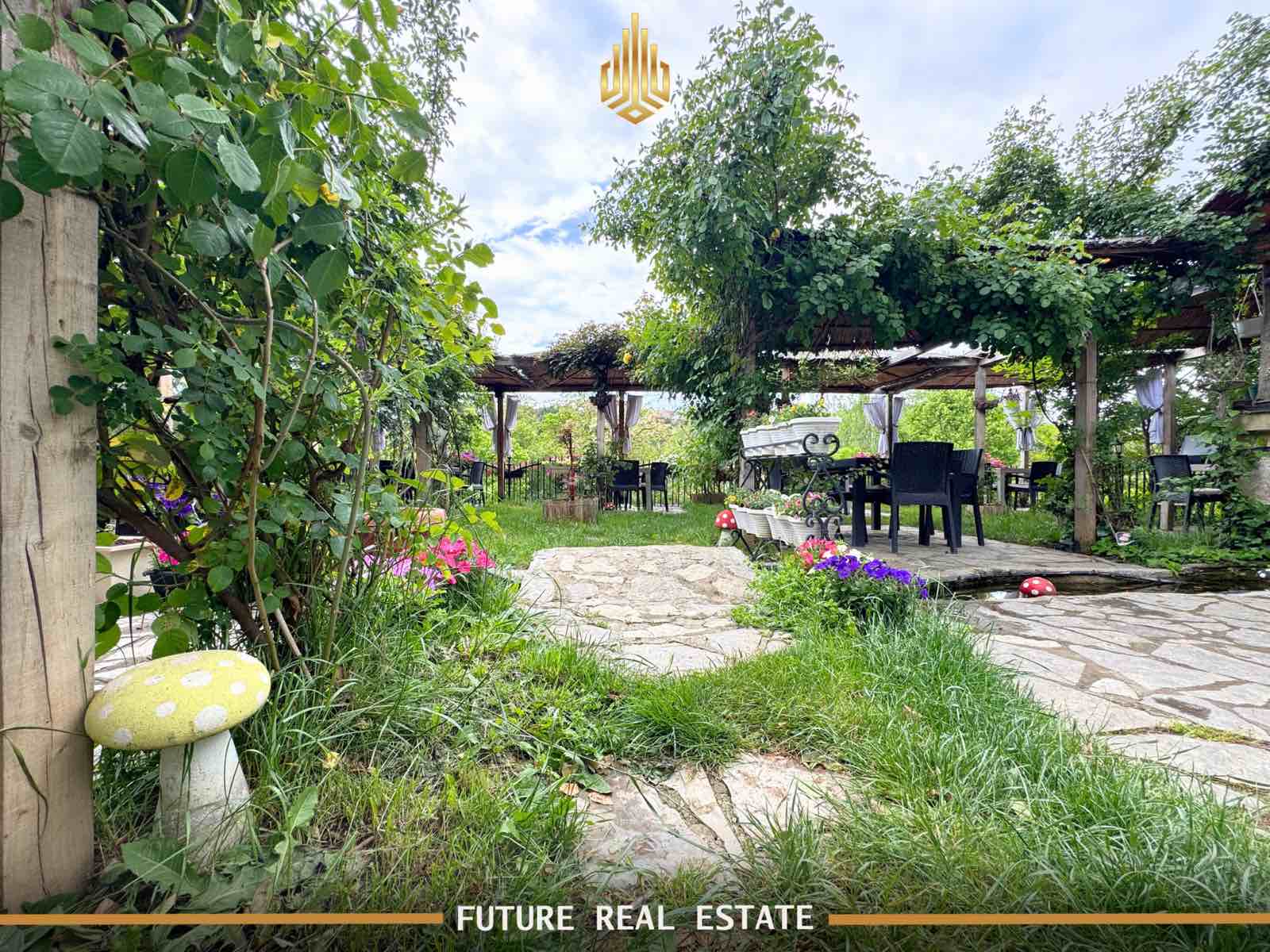 Restaurant zu mieten – Prishtinë – Tauk bahçe